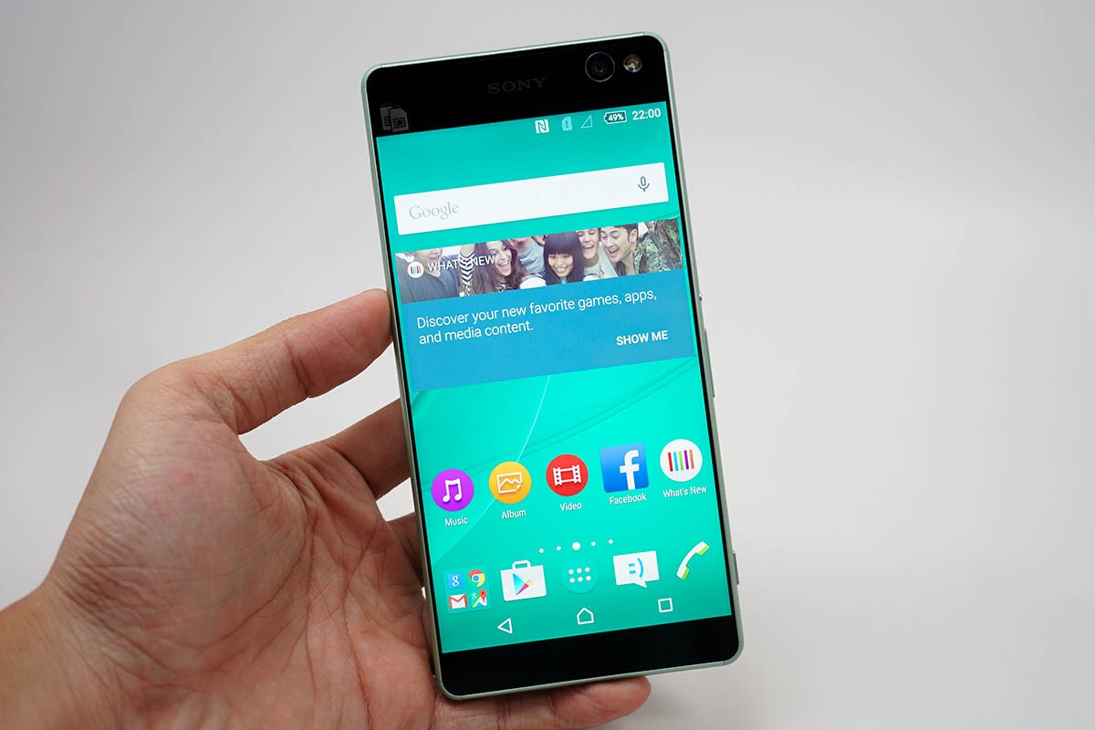 Đập hộp Xperia C5 Ultra giá 7,9 triệu đồng tại Việt Nam - 3 Với Xperia C5 Ultra, đây là chiếc phablet cỡ lớn với màn hình 6 inch đạt độ phân giải Full HD