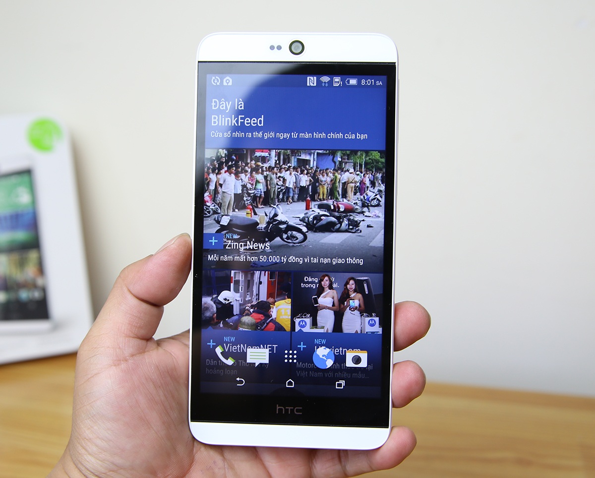 Màn hình BlinkFeed để đọc tin tức