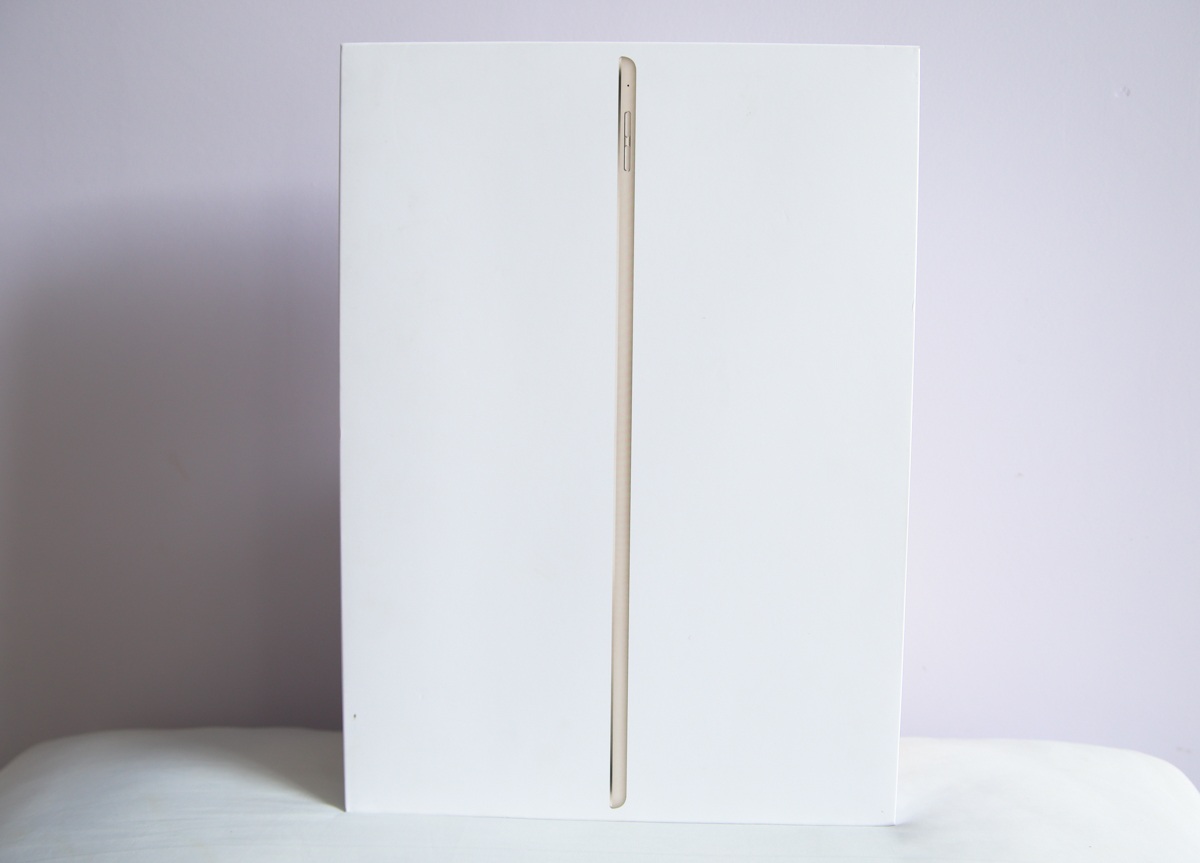 Đập hộp iPad Pro chính hãng giá 19,9 triệu đồng tại Việt Nam - 2 Hộp đựng iPad Pro