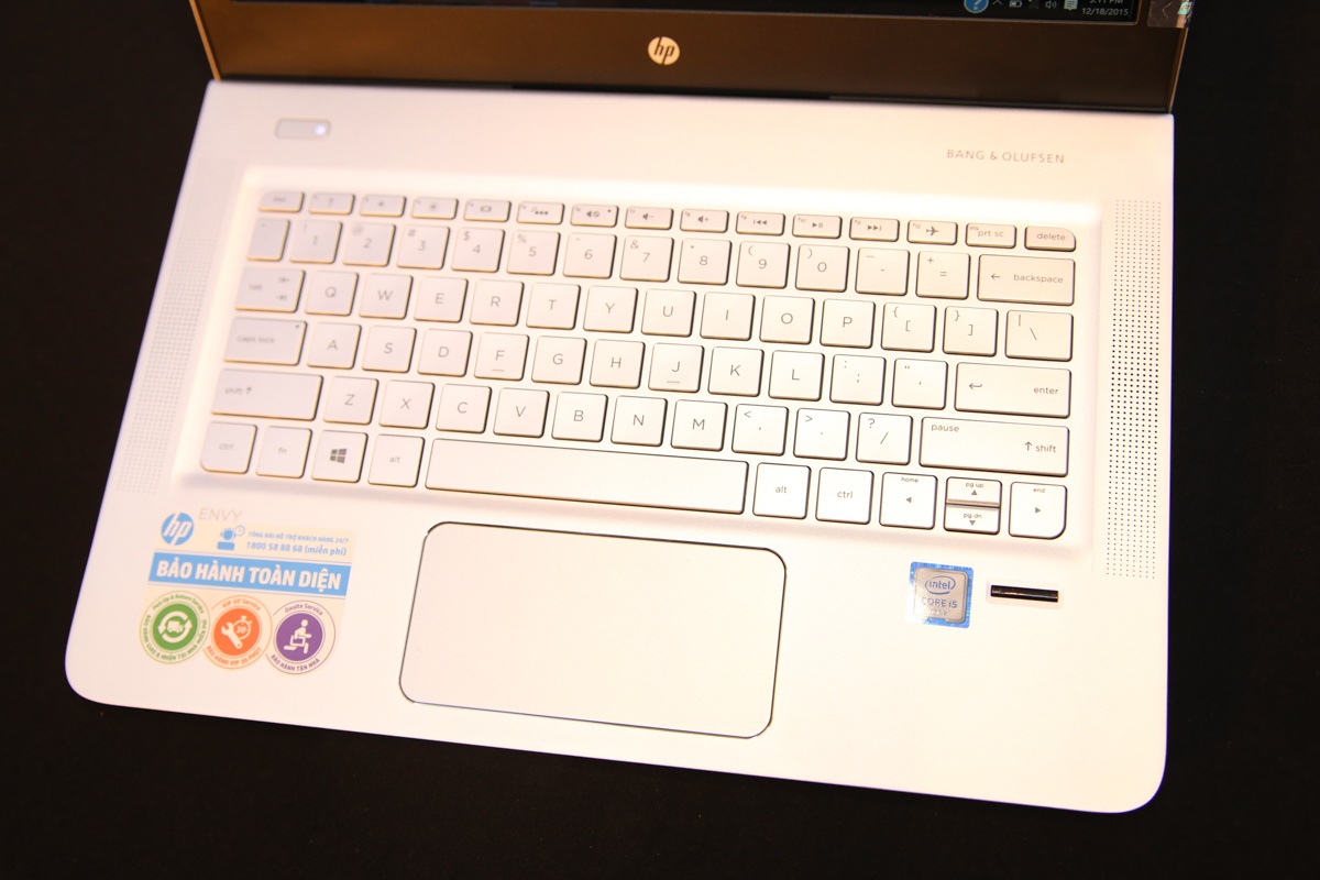 HP tung Envy phiên bản 2015, giá từ 19 triệu đồng - 5 Tích hợp bàn phím chiclet