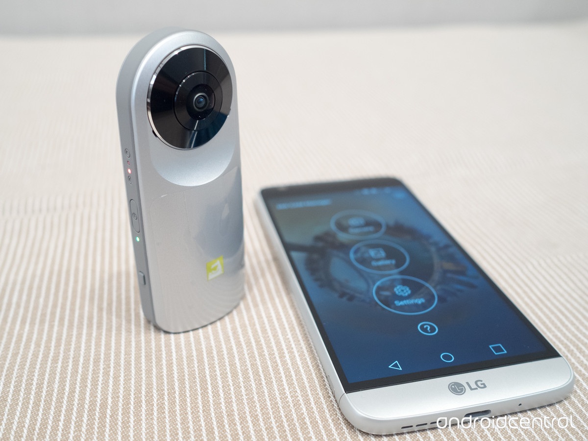 Loạt thiết bị phụ trợ ấn tượng cho G5 mà LG vừa trình làng tại MWC 2016 - 4 LG 360 CAM