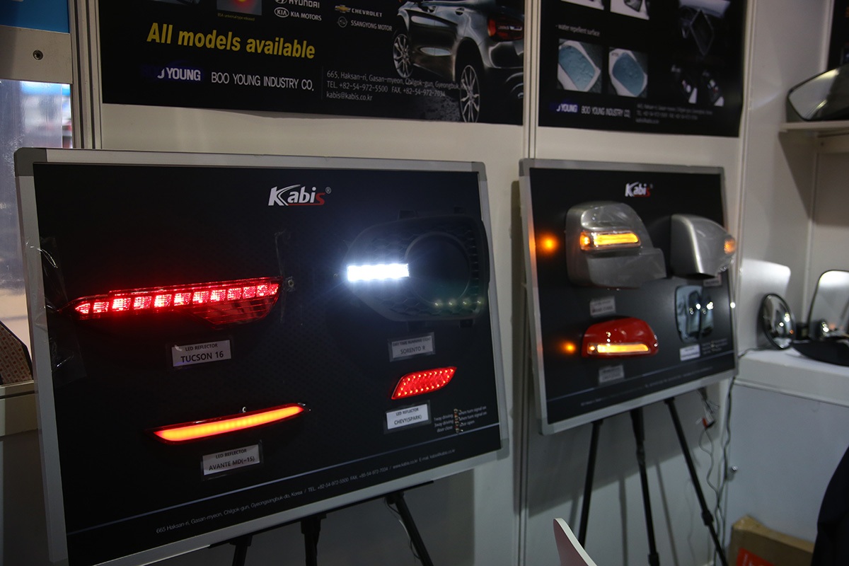 Giải pháp về đèn cảnh báo trên xe