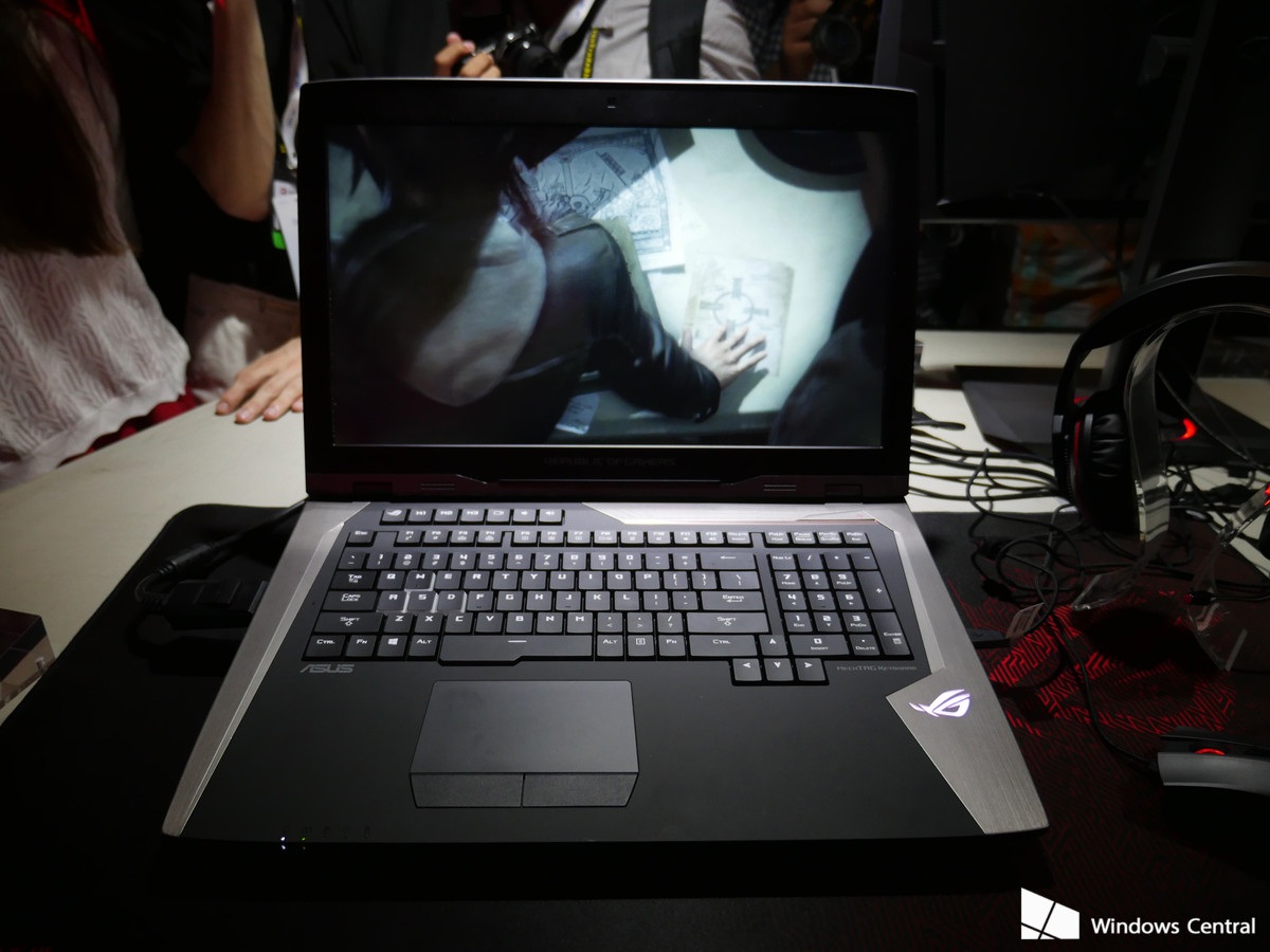 Ngắm bộ đôi máy tính chơi game "khủng" của Asus vừa trình làng - 2 Ngắm bộ đôi máy tính chơi game "khủng" của Asus vừa trình làng - 2