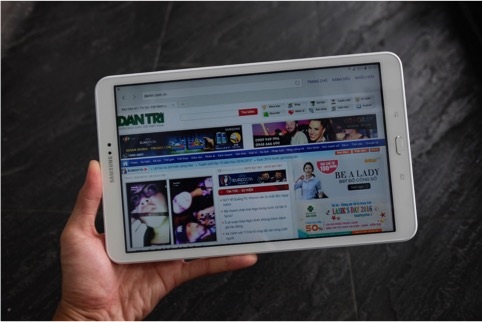 Đập hộp máy tính bảng giải trí Samsung Galaxy Tab A6 10.1” - 1