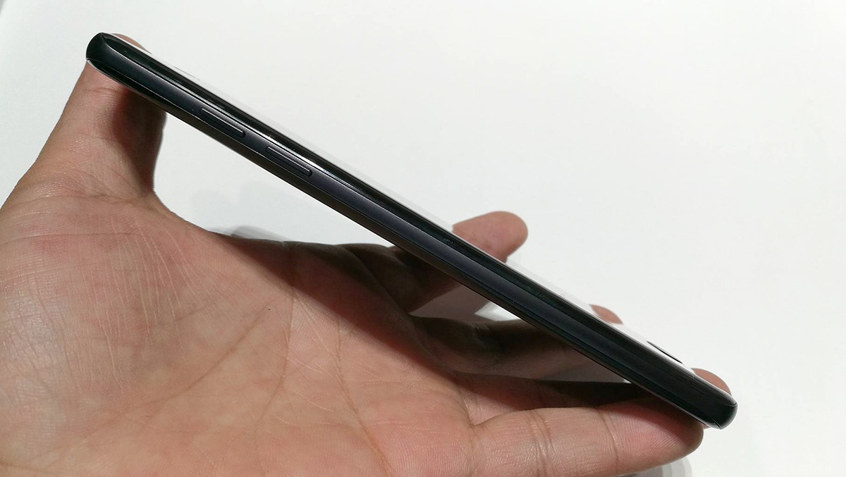 Hình ảnh thực tế Samsung Galaxy Note7, lên kệ từ ngày 19/8 - 15 Hình ảnh thực tế Samsung Galaxy Note7, lên kệ từ ngày 19/8 - 15