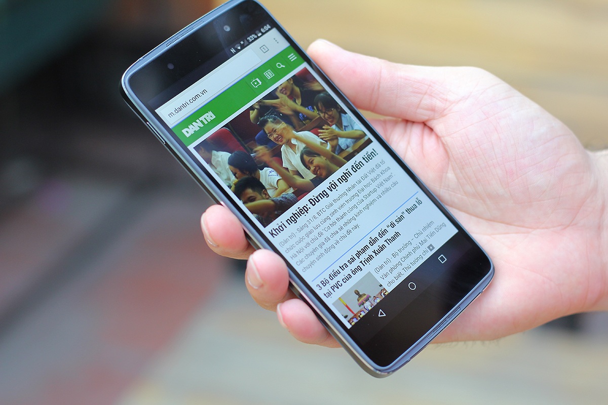 Về cấu hình, Blackberry DTek50 sở hữu cấu hình tương đối thấp trong phân khúc 8 triệu đồng.