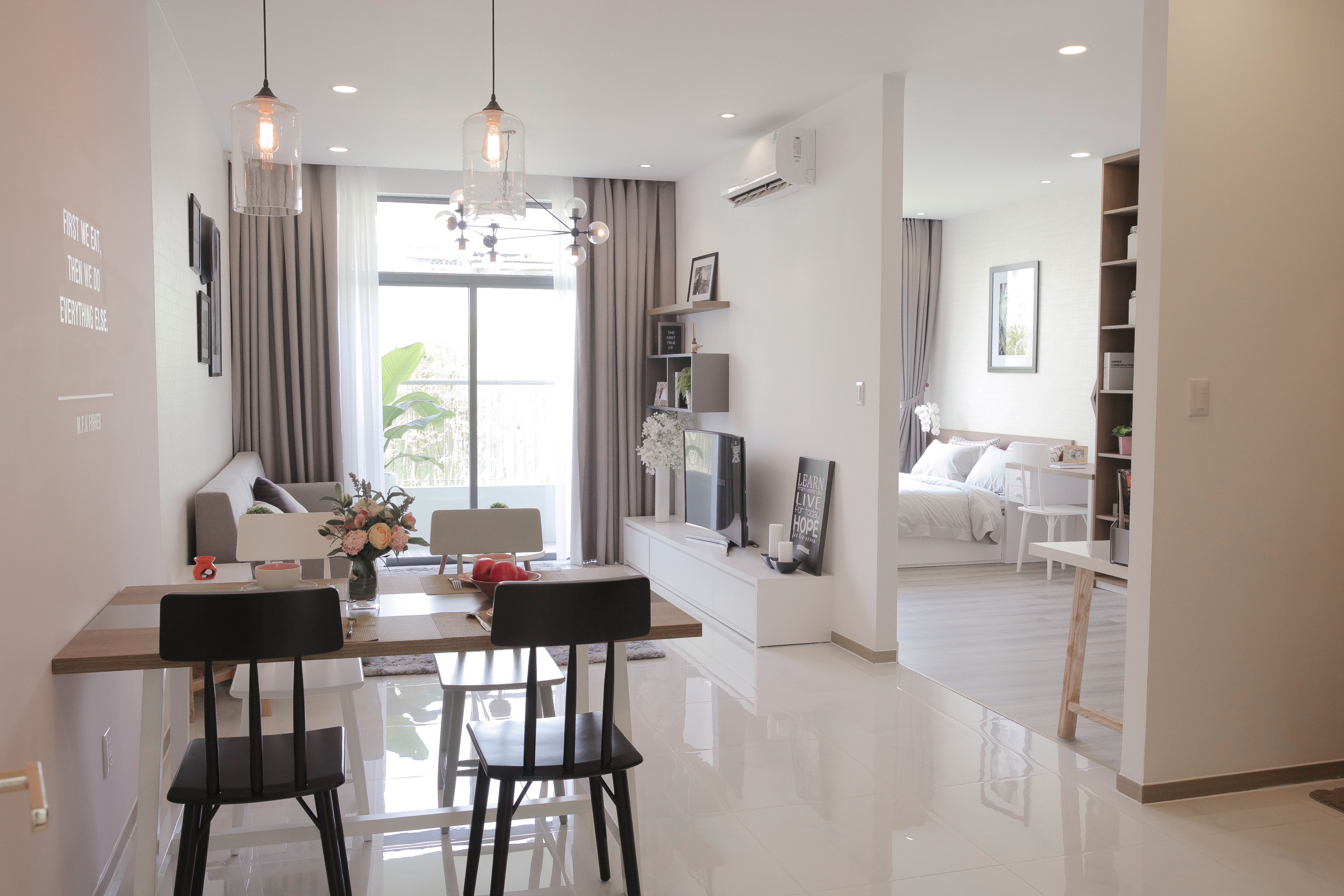 Căn hộ Lý Nhã Kỳ mua sỉ tung hàng bán đợt 2 - 3 1 phòng ngủ được thiết kế liên hoàn kiểu studio tạo cảm giác rộng rãi mặc dù chỉ 50 mét vuông