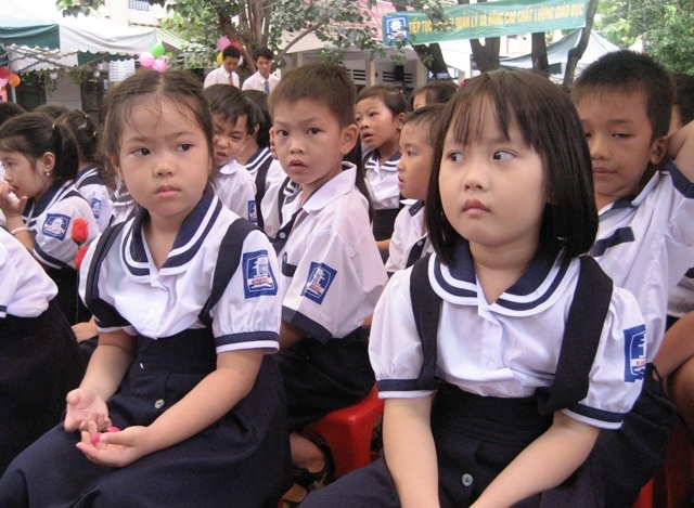 Khảo sát học sinh vào lớp 1 chương trình tiếng Pháp song ngữ - 1 Học sinh vào lớp 1 muốn học chương trình tiếng Pháp song ngữ sẽ trải qua kỳ khảo sát bằng hình thức trắc nghiệm