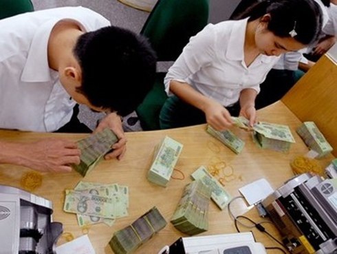 Chính phủ lên kế hoạch chi trên 270.000 tỷ đồng để trả nợ - 1 Hạn mức vay trong nước được Chính phủ bảo lãnh năm 2016 tối đa là 39.000 tỷ đồng