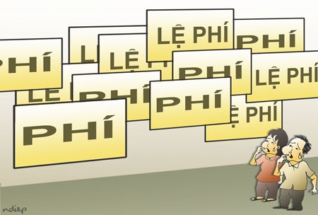 Địa phương lạm thu, "đứa trẻ mới ra đời" đã phải gánh phí vô lý - 1 Nhiều địa phương xảy ra tình trạng lạm thu phí, lệ phí