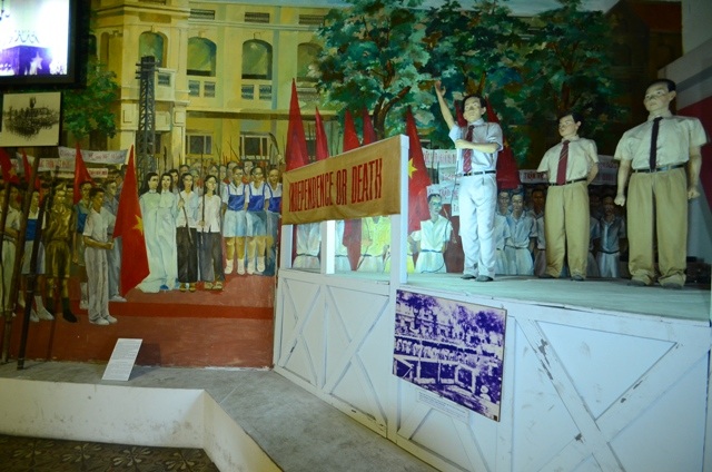 tai-hien-cmt8-hinh-18-c1305