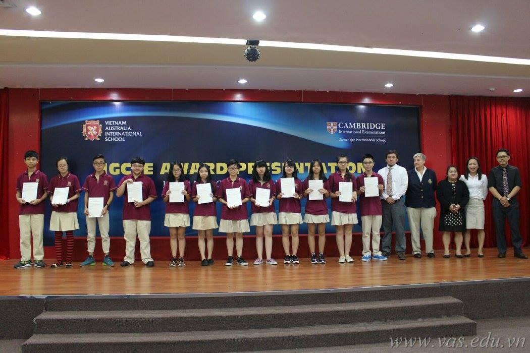Hãy là bệ phóng cho ước mơ của con - 3 Học sinh Việt Úc trong lễ trao chứng chỉ IGCSE, bước đệm để các em theo học các chương trình quốc tế bậc cao
