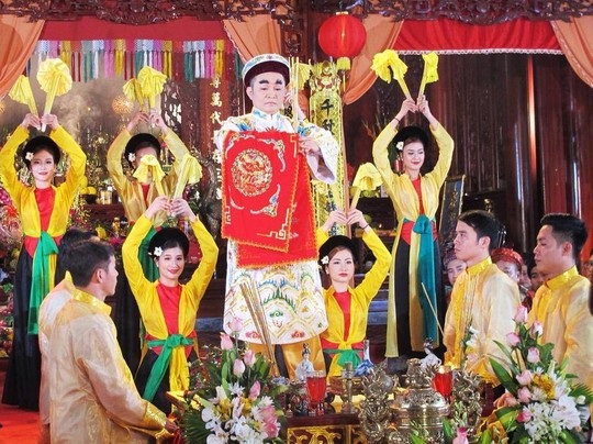 NSƯT Xuân Hinh: “Tôi được hưởng quá nhiều nên phải trả nợ tiền nhân” - 1 NSƯT Xuân Hinh: “Tôi được hưởng quá nhiều nên phải trả nợ tiền nhân” - 1