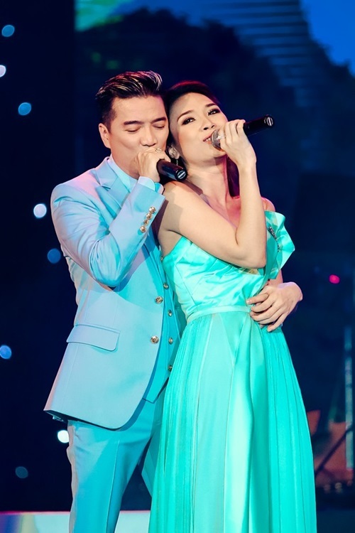 Mr. Đàm mang dàn vũ công từ Sài Gòn ra Hà Nội để cầu hôn Mỹ Tâm - 2 Đàm Vĩnh Hưng thú nhận sẽ tỏ tình Mỹ Tâm trong đêm nhạc sắp tới. Ảnh: TL.