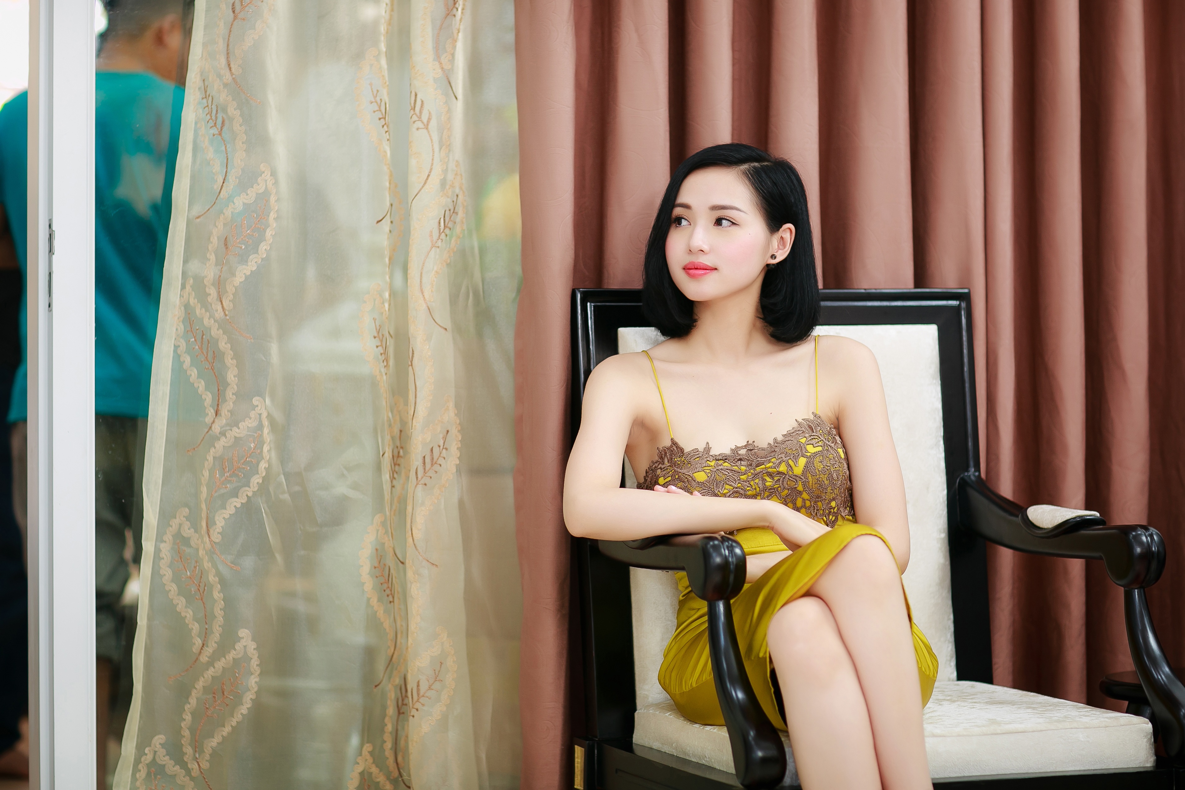 Nhan sắc nõn nà của “gái 1 con” Tâm Tít - 3 Mặc dù đã qua 1 lần sinh nở, vóc dáng và nhan sắc của Tâm Tít vẫn dư sức khiến người đối diện phải “say lòng”.
