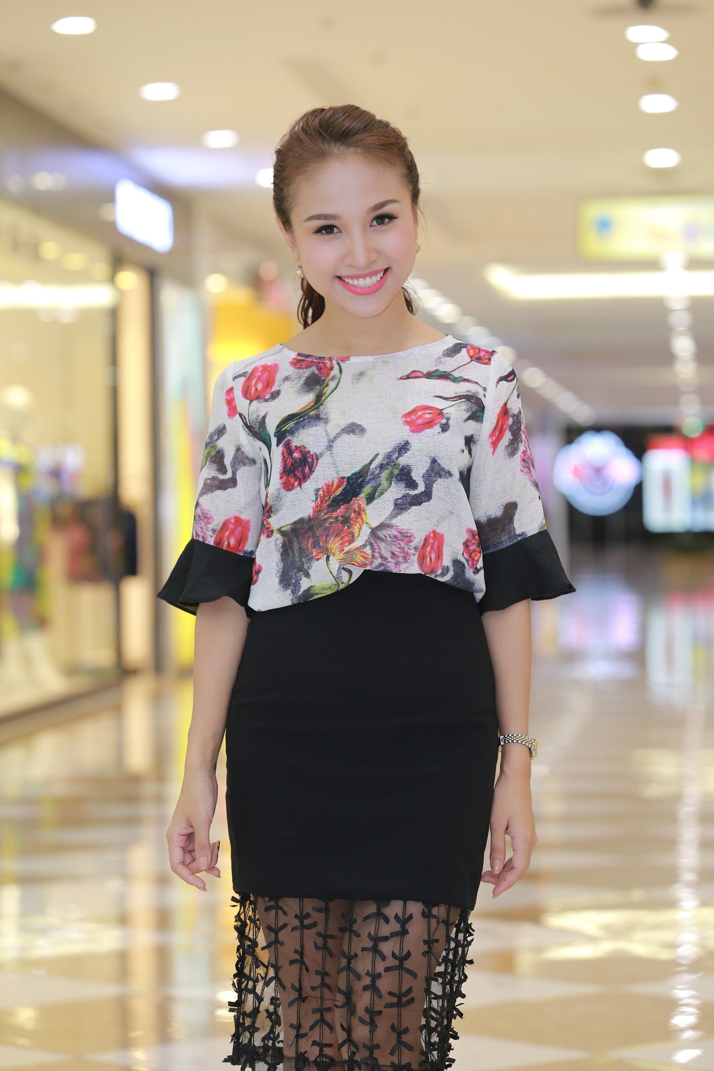 Trong vai trò MC, Thanh Vân Hugo cũng để lại nhiều ấn tượng. Cô ngày càng xinh đẹp. Với vai trò quen thuộc của chương trình từ năm 2015, Vân Hugo thực sự khiến cho các bạn nhỏ yêu mến vì sự duyên dáng của mình.