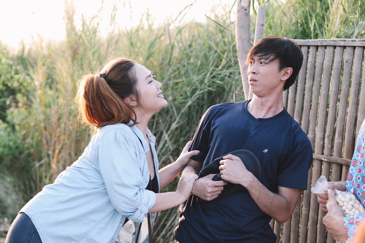 Ca sĩ hát lót thành diễn viên nổi tiếng nhờ phim ca nhạc “triệu view” - 3 Bộ phim ca nhạc kết hợp với người bạn thân đã giúp Hồ Việt Trung đổi đời đúng nghĩa.