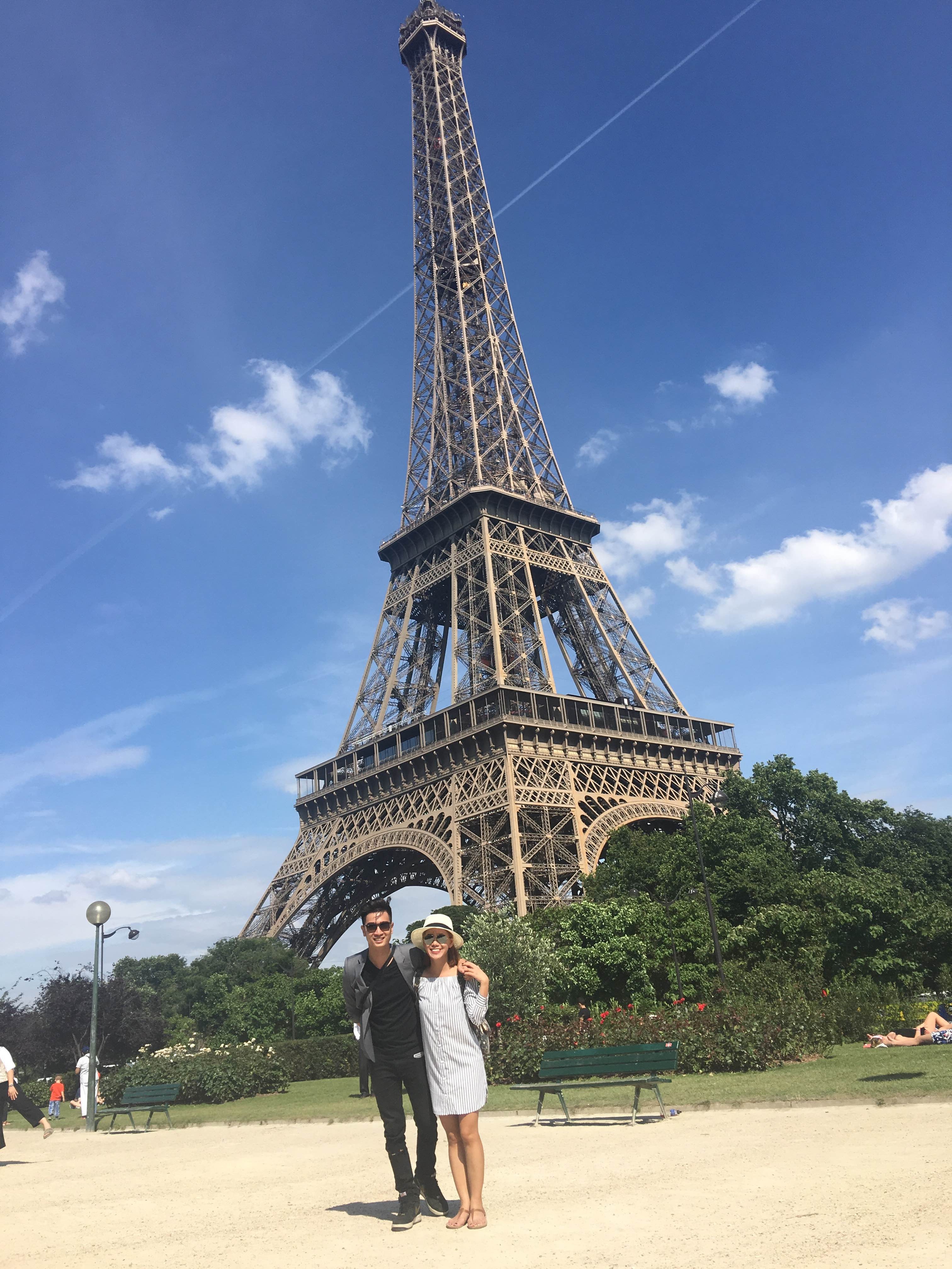 Cả hai trên hành trình đi Châu Âu kéo dài 1 tháng để chuẩn bị cho những kế hoạch hoạt động nghệ thuật mới của mình. Sau The Remix vừa qua, Slim V là cái tên producer được săn đón và yêu mến, chuyến đi Châu Âu này của anh để gặp gỡ các nhà sản xuất Châu Âu, các nghệ sĩ quốc tế sẵn sàng cho các dự án hợp tác vào cuối năm nay.