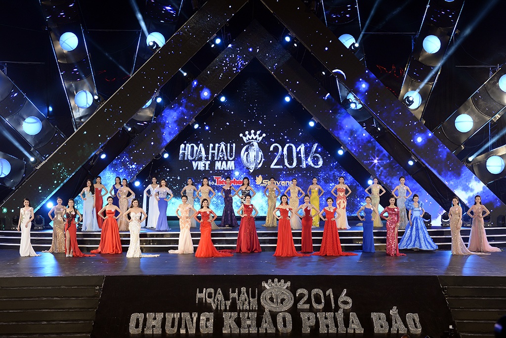 18 nhan sắc phía Bắc lọt vào Chung kết Hoa hậu Việt Nam 2016 - 1 32 người đẹp khoe sắc trong vòng chung khảo phía Bắc Hoa hậu Việt Nam.