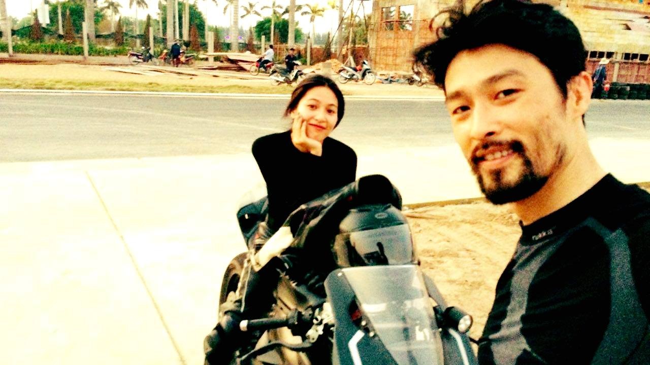 Johny Trí Nguyễn: “Tôi không “mất tích” vì trầm cảm hay có con với Nhung Kate” - 2
Trí Nguyễn và Nhung Kate đều có chung sở thích mô tô.