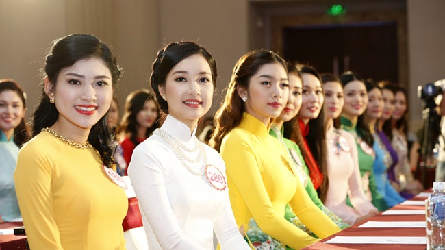 Khi cuộc thi Hoa hậu trở thành “đấu trường” nhan sắc - 1 Mục đích ban đầu của Hoa hậu Việt Nam là tạo ra một sân chơi cho các thiếu nữ phô diễn tài năng - sắc đẹp và định hướng thẩm mỹ. Ảnh minh hoạ.