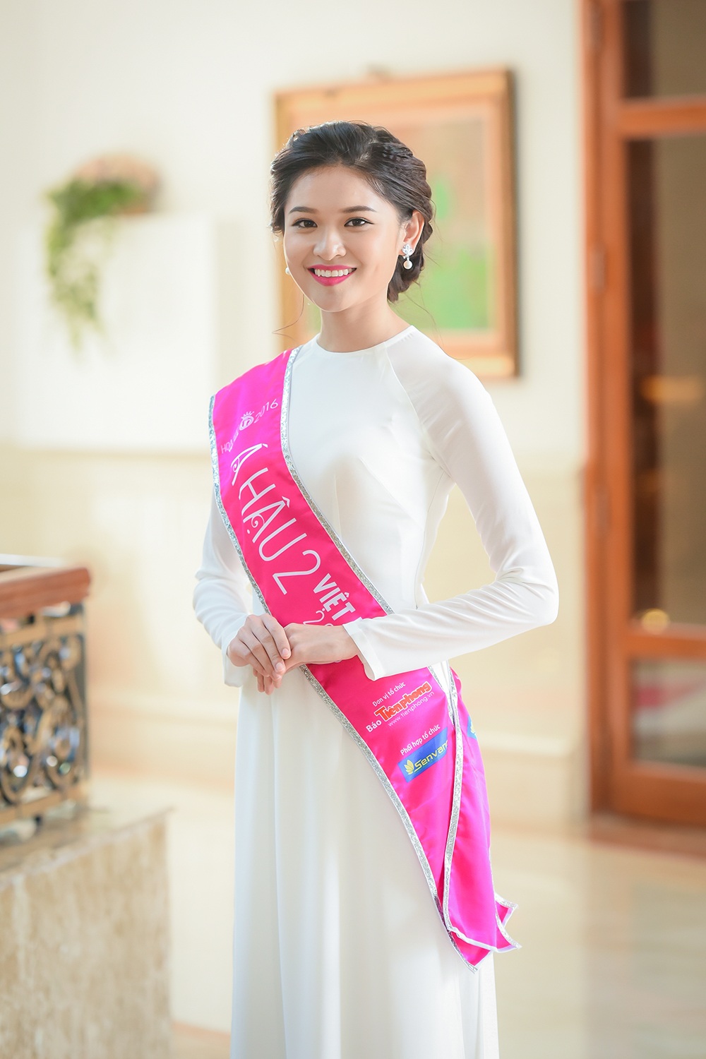 Những hình ảnh đầu tiên của Top 3 Hoa hậu Việt Nam sau ngày đăng quang - 4 Á hậu 2 Huỳnh Thuỳ Dung.