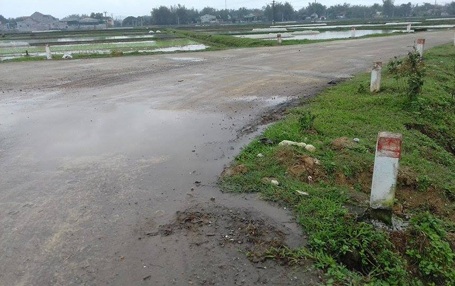Phát hiện thi thể một tài xế taxi trong đêm với nhiều vết đâm - 1 Địa điểm phát hiện thi thể anh T.