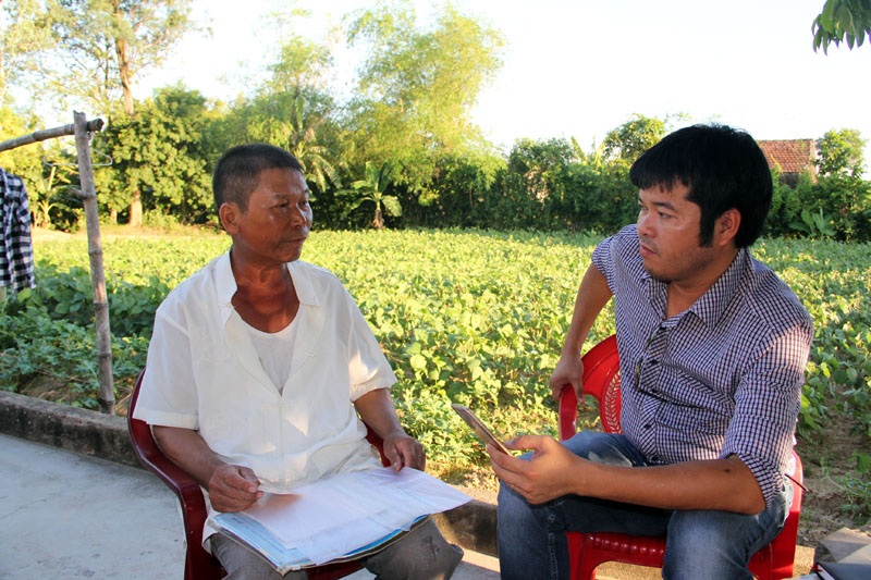 Hé lộ chiêu lừa đảo người có công "chạy" hồ sơ chế độ - 1 Ông Trần Trọng Tài tường trình với PV Dân trí bị các đối tượng xấu lừa đảo, chiếm đoạt mất 7 triệu đồng với PV Dân trí.
