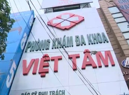 Hà Nội: Tước chứng chỉ hành nghề của 4 bác sĩ - 1 Phòng khám y học cổ truyền Việt Tâm (ở 987 đường Giải Phóng, quận Hoàng Mai bị tạm đình chỉ hoạt động trong đợt kiểm tra đầu tháng 7 vì nhiều lỗi vi phạm.