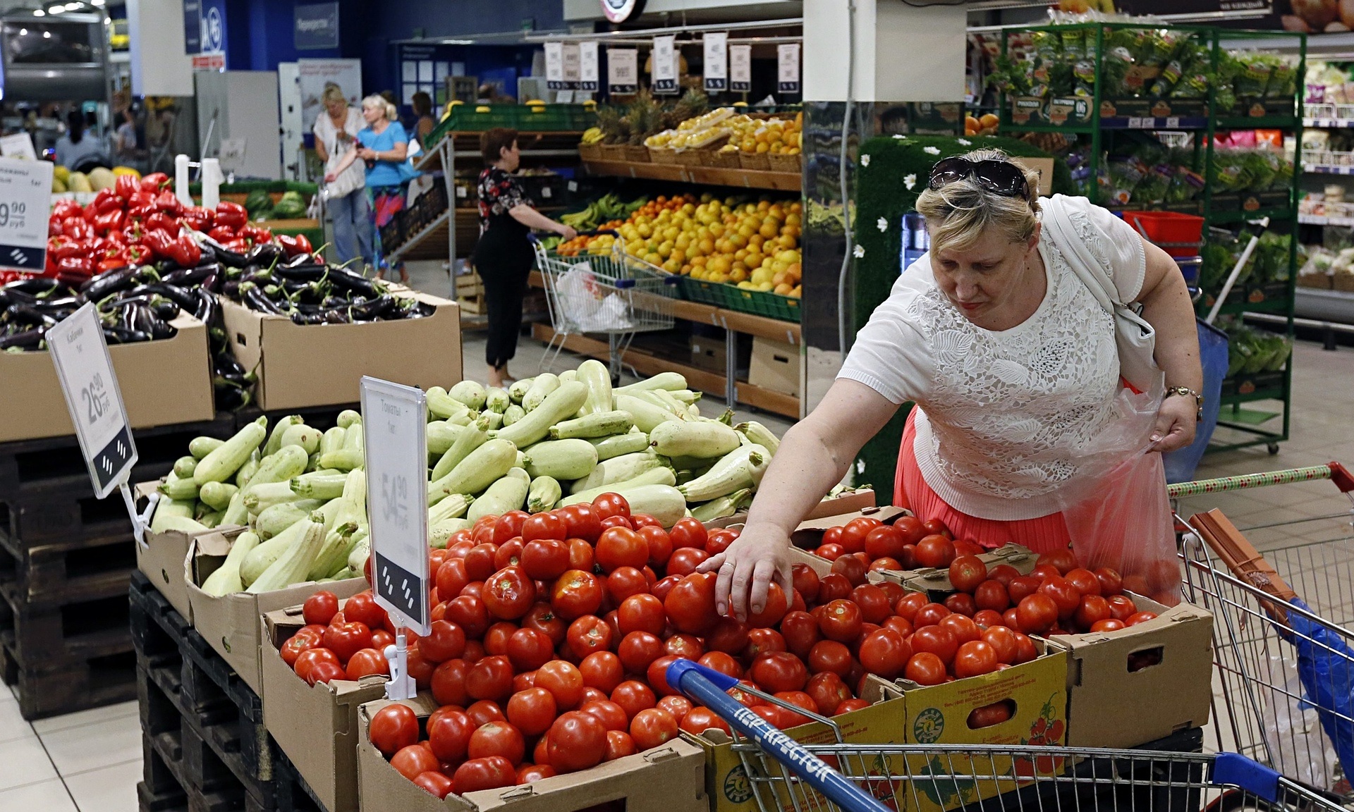 Ukraine cấm vận thực phẩm Nga - 1 Ảnh minh họa: EPA