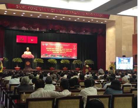 Các cựu đoàn viên thanh niên các cơ quan Trung ương cục Miền Nam tề tựu về chung vui trong ngày kỷ niệm 50 năm thành lập