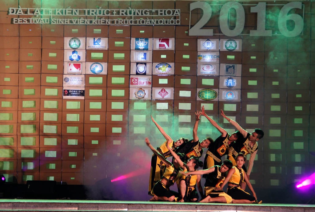 Ấn tượng với Festival sinh viên kiến trúc toàn quốc - 3 Ấn tượng với Festival sinh viên kiến trúc toàn quốc - 3