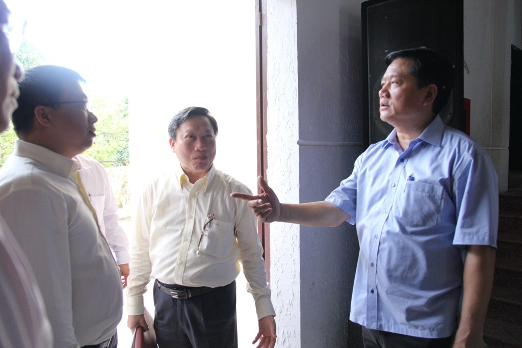"Không để người dân đất thép thành đồng mà phải đi khiếu kiện đông người" - 3 Bí thư Đinh La Thăng trao đổi với Giám đốc Sở Quy hoạch và Kiến trúc Nguyễn Thanh Nhã về vấn đề quy hoạch tại huyện Củ Chi