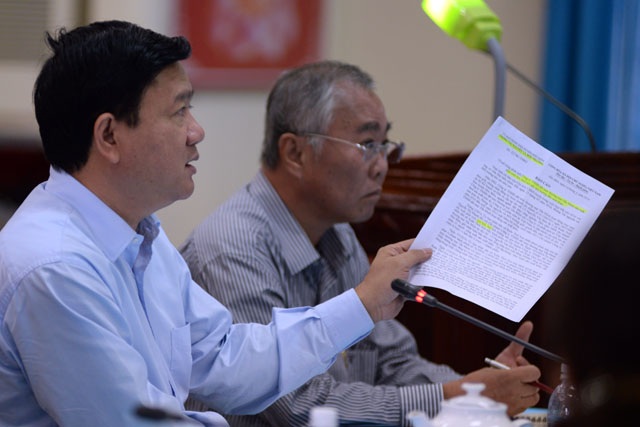 Bí thư Thăng: Loại khỏi bộ máy những cán bộ vô cảm - 1 Ngay tại buổi họp, Bí thư Thăng đã chỉ đạo các cơ quan liên quan giải quyết hàng loạt bức xúc của người dân