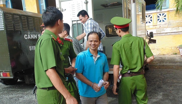 Bị cáo Minh có mặt tại phiên tòa