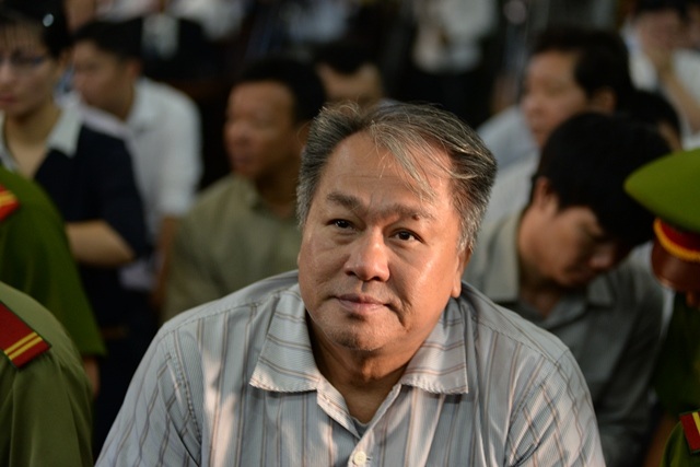 "Đại án" VNCB: Phạm Công Danh than “trí nhớ kém” - 3 Bị cáo Phạm Công Danh khá bình thản khi đến tòa