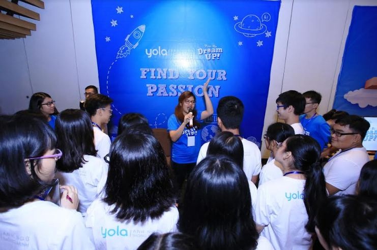 Ở trạm Đam mê, trại sinh thực hiện bài trắc nghiệm của Janet Bray Attwood và Chris Attwood, đồng tác giả quyển sách The Passion Test: The Effortless Path to Discovering Your Life Purpose. Thông qua việc trả lời 10 câu hỏi, mỗi trại sinh sẽ tìm ra được top 5 điều khiến bản thân cảm thấy hạnh phúc nhất. Người hướng dẫn của trạm Đam mê là chị Trần Thanh Vân, hay còn gọi là Vân Possible, hiện là radio host của Breakfast show trên Xone FM.