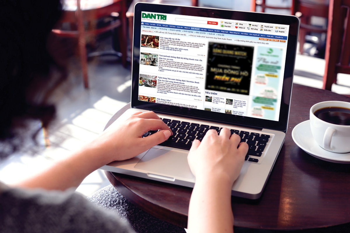 Ngân hàng và cuộc đua tin tức - 2 Ngân hàng và cuộc đua tin tức - 2