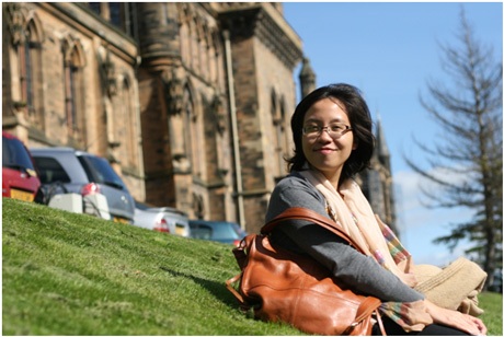 Chị Lê Thị Hồng Nhung, đã hoàn thành khoá học Thạc sĩ tại Đại học Glasgow, Scotland