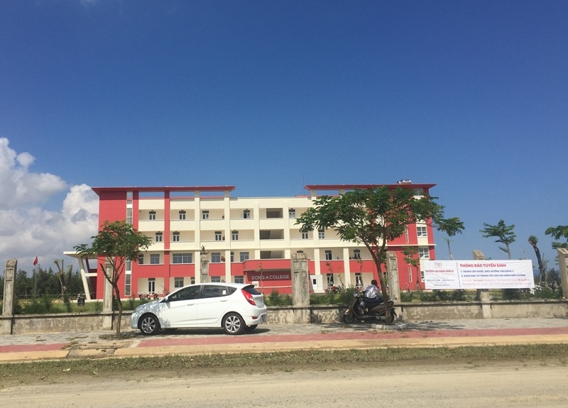 Thí sinh kể chuyện “loạn” trong phòng thi lấy chứng chỉ ngoại ngữ cấp quốc gia - 1 Trường Cao đẳng Đông Á Quảng Nam