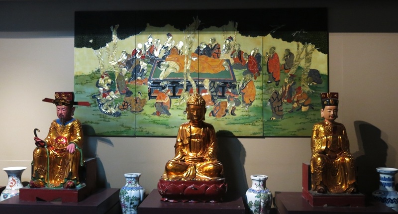 Bức tranh khảm xà cừ hình Đức Phật nhập niết bàn