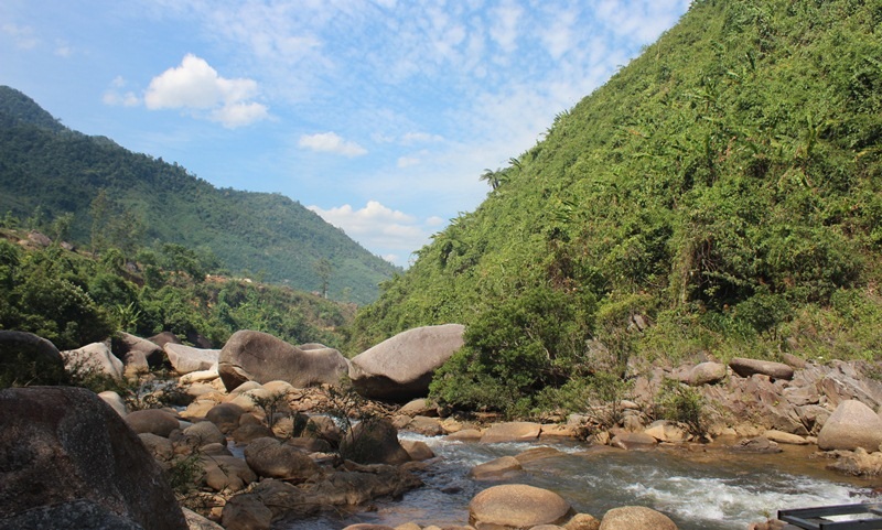 Thiên nhiên hoang sơ, trong lành ở các khu du lịch sinh thái phía Tây TP Đà Nẵng