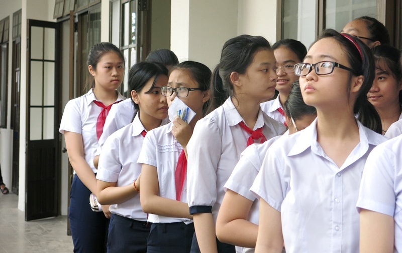 Hồi hộp buổi đầu thi vào lớp 10 - 7