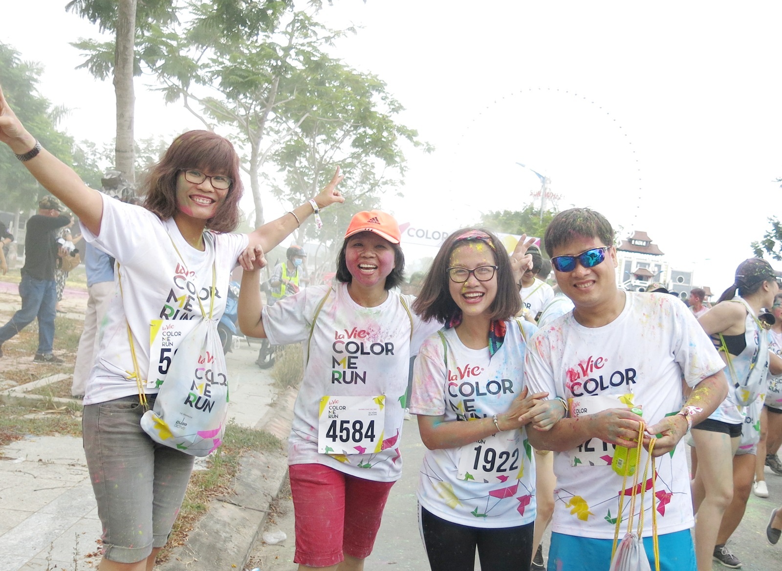 Tưng bừng vui với “Đường chạy sắc màu” ở Đà Nẵng - 4