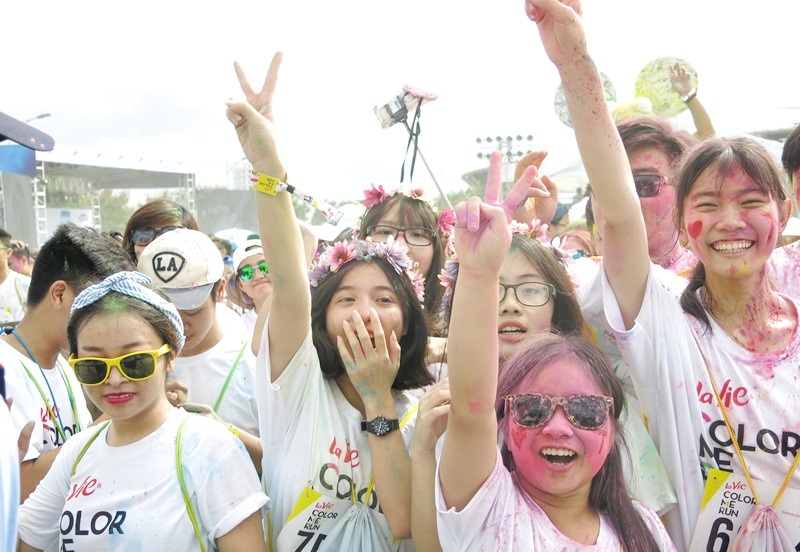 Đường đua sắc màu đặc biệt thu hút giới trẻ