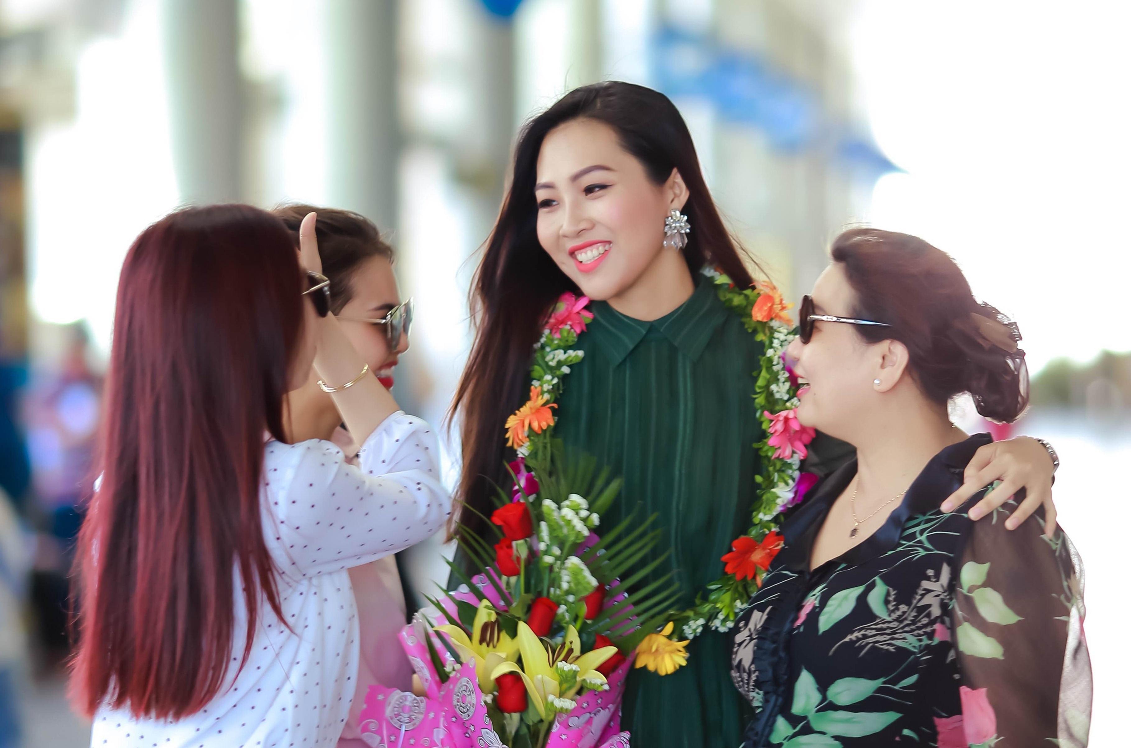 Những cô gái xinh đẹp, tài năng và thông minh sẽ làm nên danh tiếng cho sự kiện Hoa hậu Việt Nam. Xem hình ảnh để cảm nhận sự quyến rũ và ấn tượng của những người đẹp tại cuộc thi.