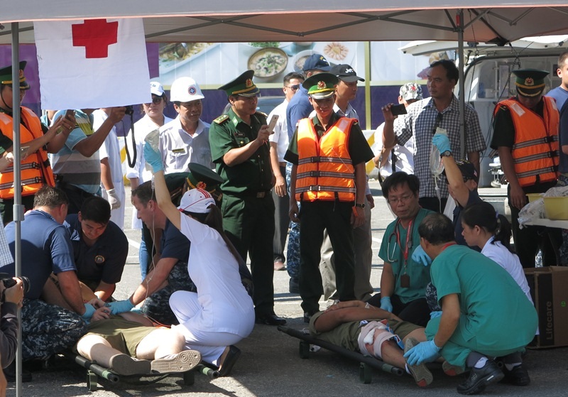 Diễn tập ứng phó thảm họa thiên tai trên sông Hàn, Đà Nẵng - một trong những hoạt động ấn tượng của PP16