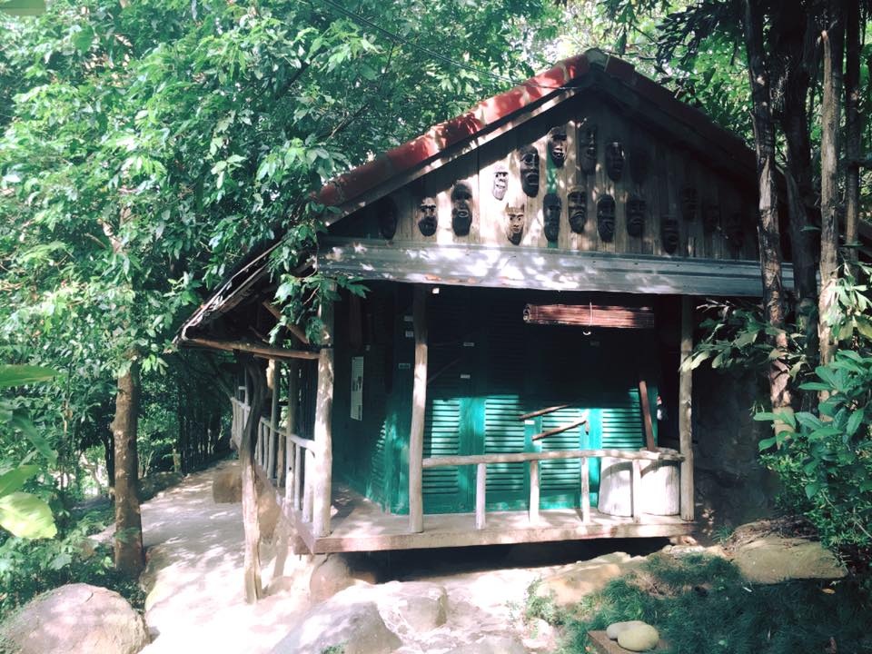 Ghé thăm khu vườn ký ức giữa núi rừng Đà Nẵng - 8 Khu nhà Ký ức đời rừng trong bảo tàng Đồng Đình