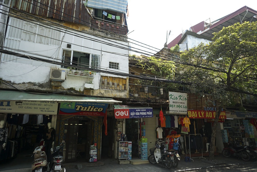Phố cổ Hà Nội bây giờ ra sao? - 4 Mặt phố Hàng Cân.