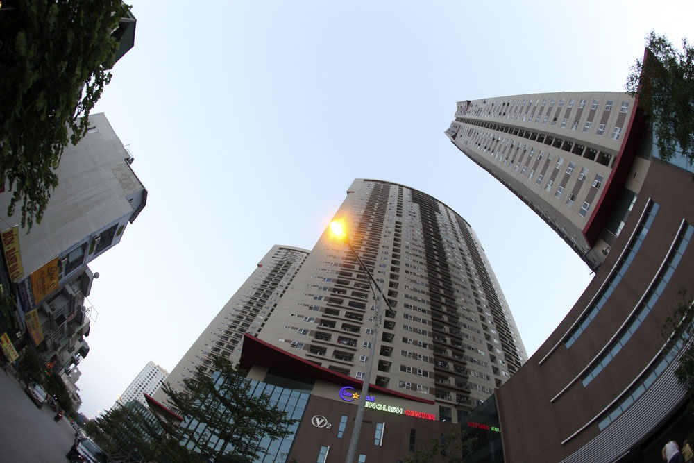 
Các tòa nhà cao gần 40 tầng ở Văn Phú, quận Hà Đông.
